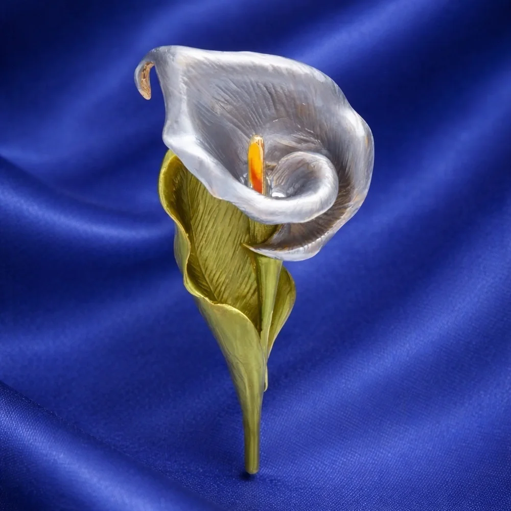 Calla Lily Blue Gold Brooch